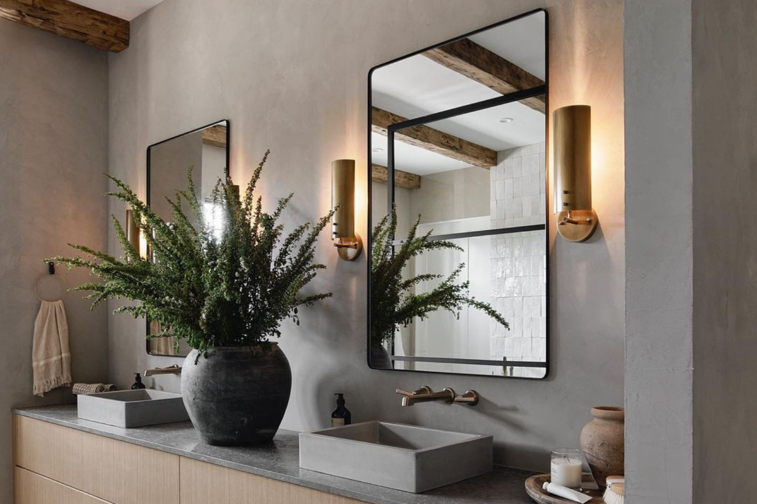These 30 Primary Bathrooms Are So Luxurious, They're Practically Fit for Royalty