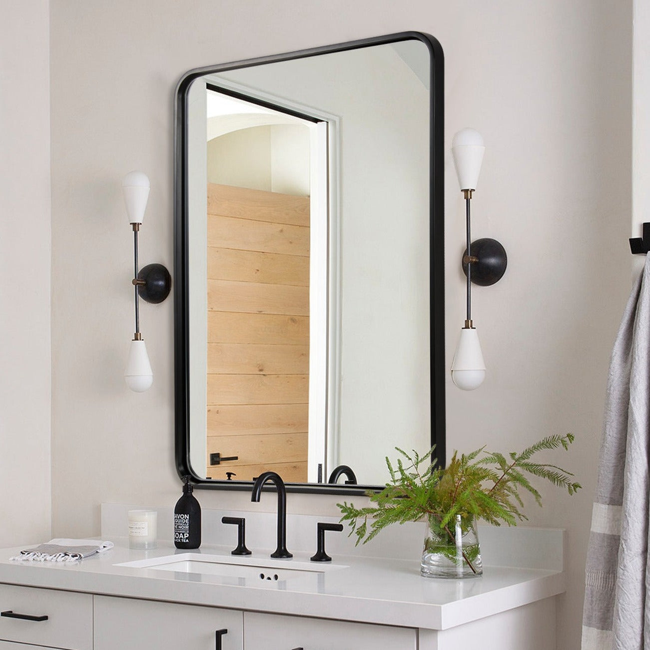 Contemporary Iron Framed Rounded Rectangular Mirrors for Bathroom/ Living Room