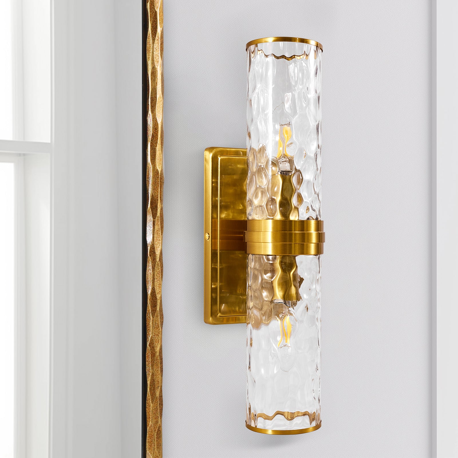 Elegant Hammer Glass Double-Cylinder Shade Wall Sconce Bathroom Light Fixture