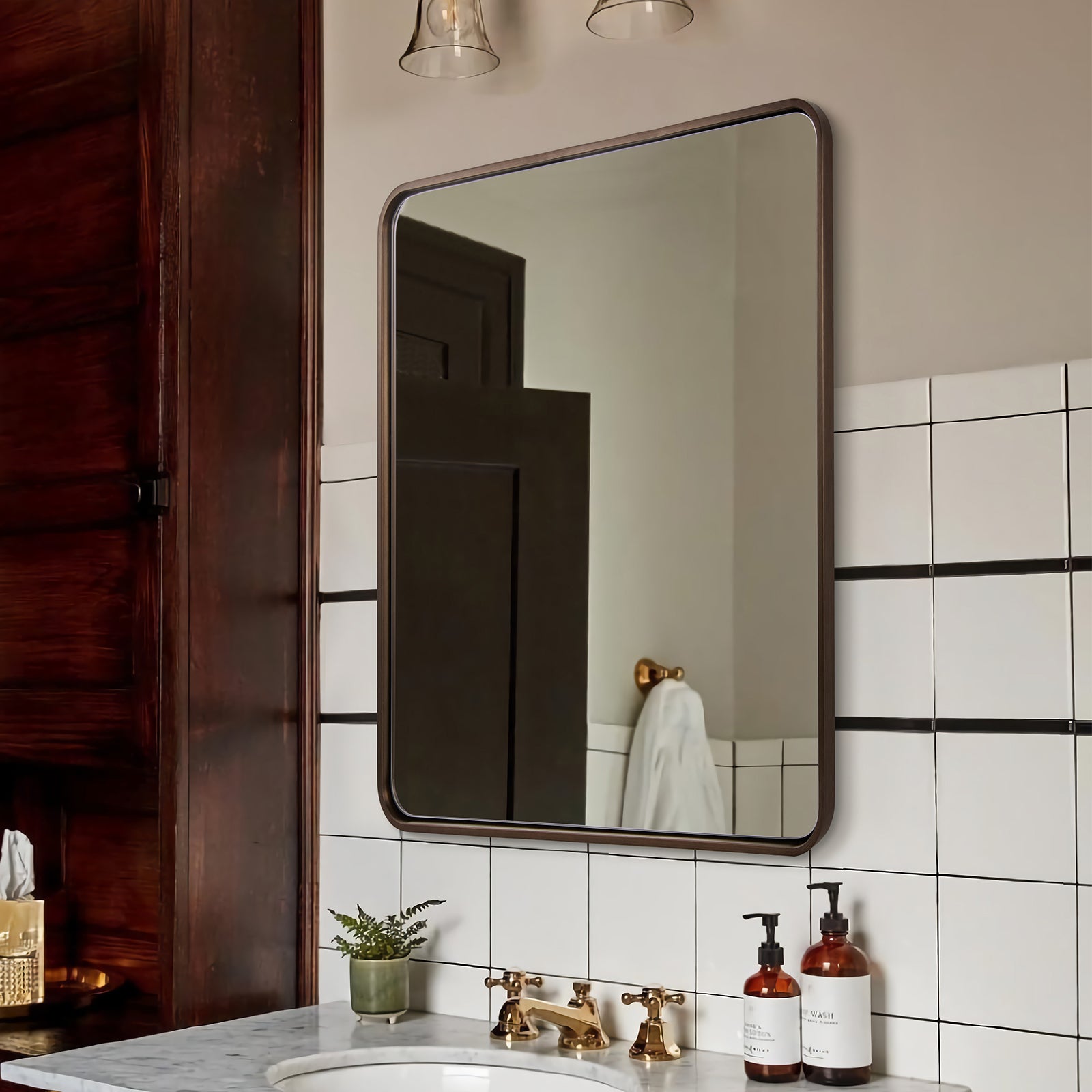 Contemporary Iron Framed Rounded Rectangular Mirrors for Bathroom/ Living Room