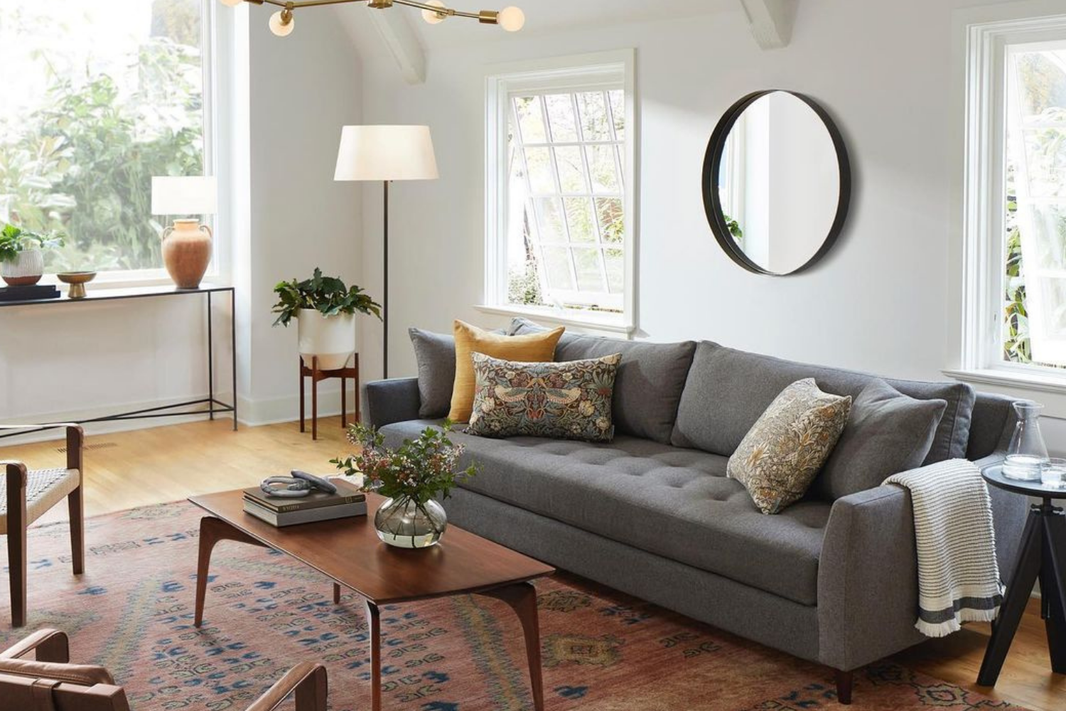 Mirrors& Sofas: A Surprising Timeless Combo