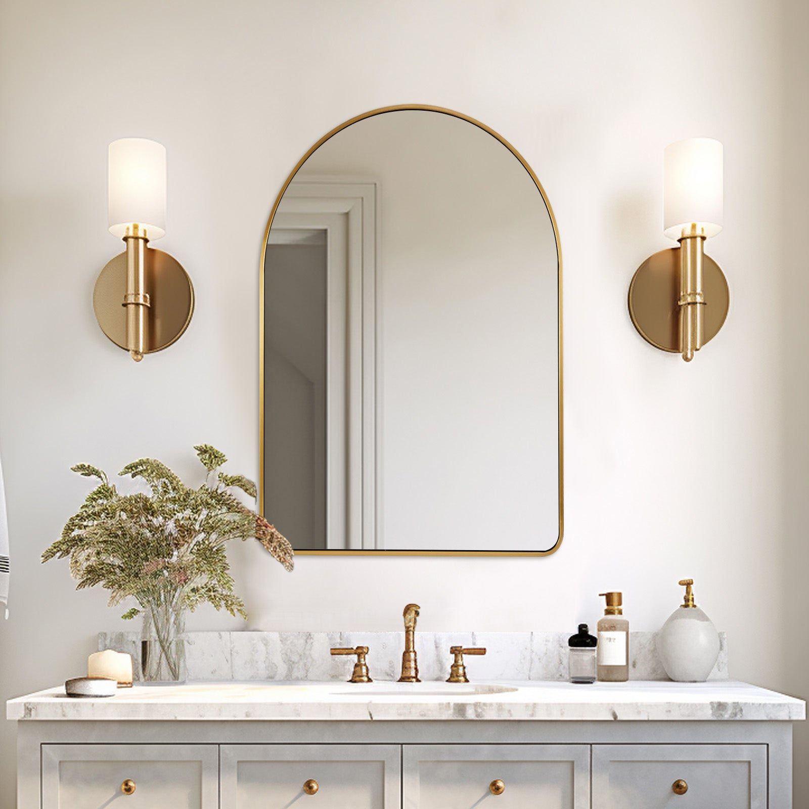 Bold Metal Framed Arched Wall Mirrors for Bathroom/ Living Room/Entry