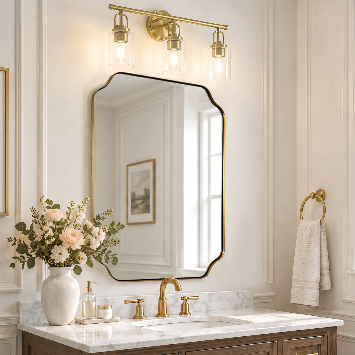 Transitional Cylindrical Clear Glass Shade Bathroom Vanity Light