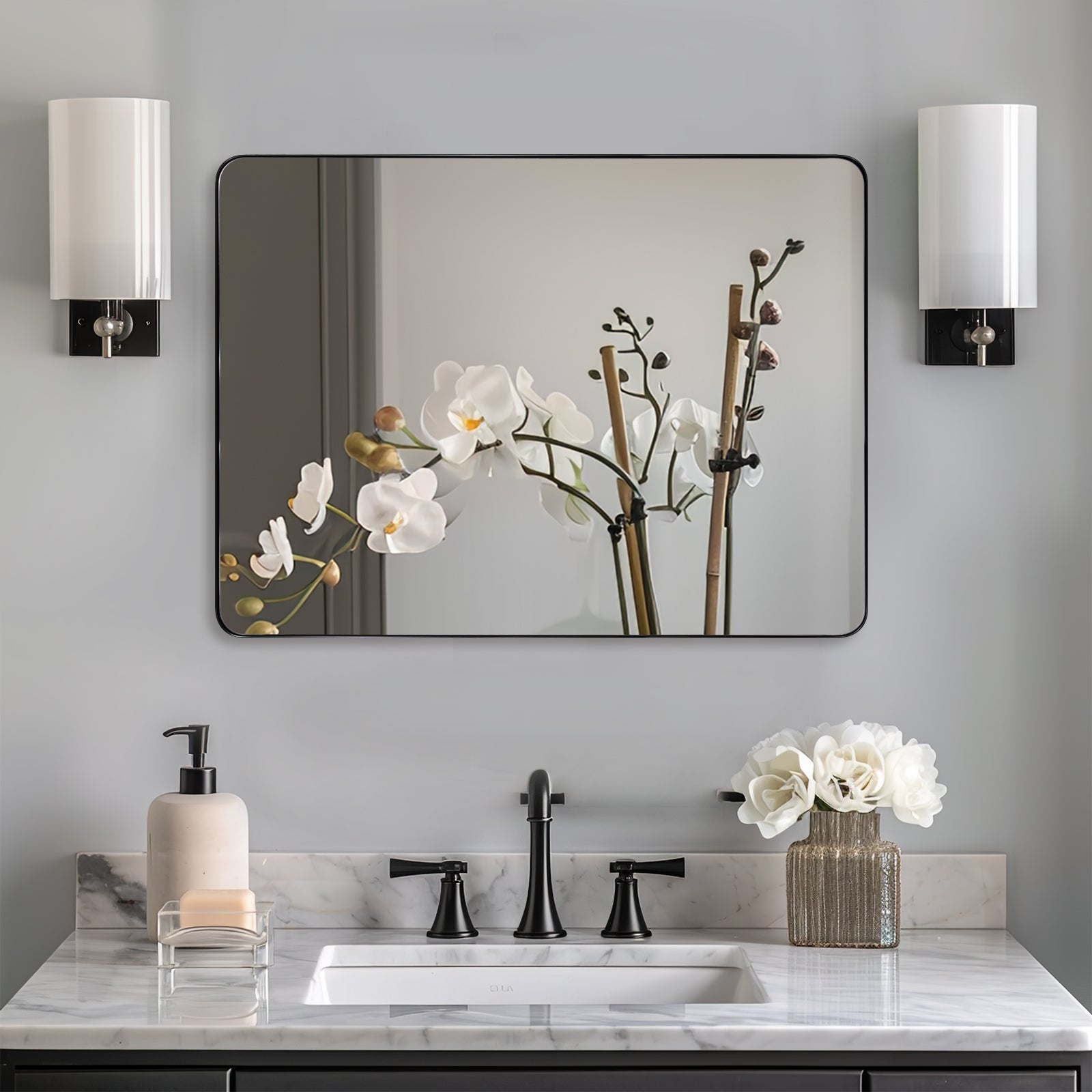 Modern Metal Rectangular Wall Mirrors Hangs Horizontaly or Vertically