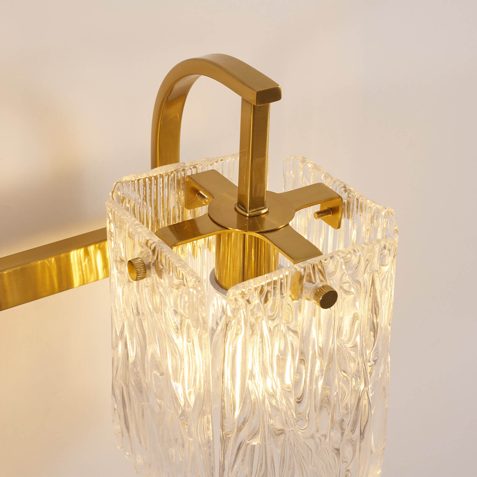 Luxury Textured Glass Shade Bathroom Vanity Light Sconce