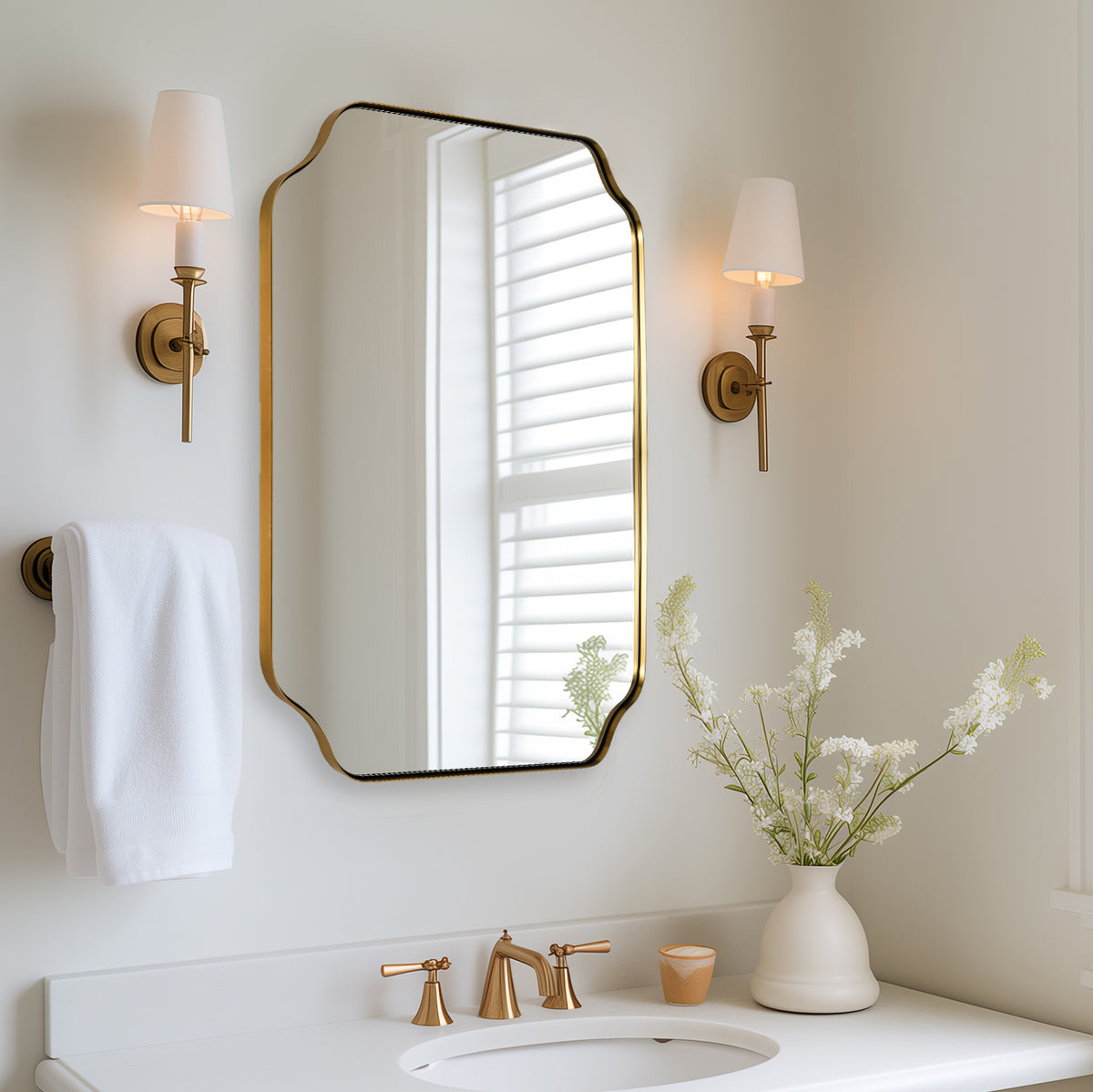 Open Box Like New：Notched Corner Rectangle Scalloped Mirror | Stainless Steel Frame