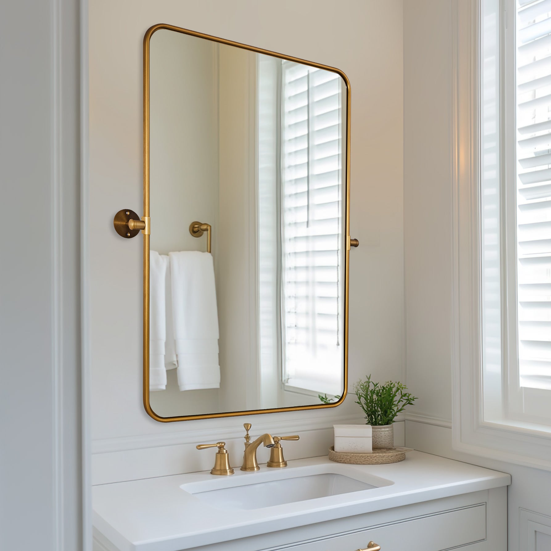 Modern Rectangle Pivot Mirror Adjustable Tilting Bathroom Mirror